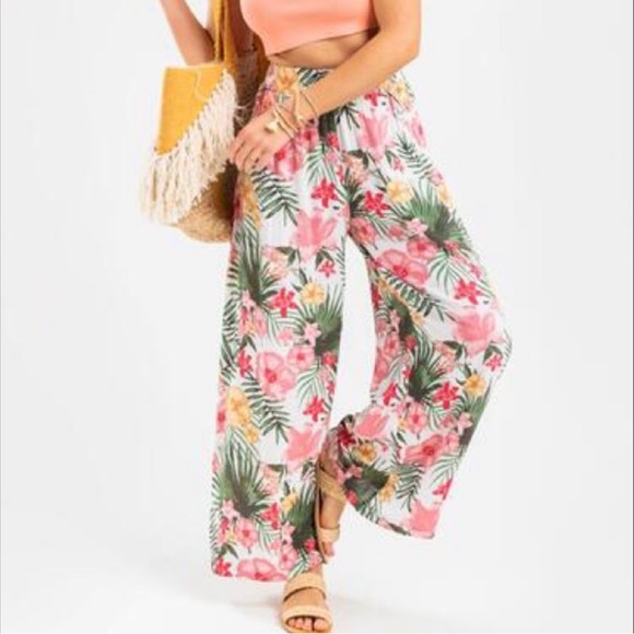 Francesca's Collections Pants - Francesca’s NWT Anna Cai Tropical Pants Medium